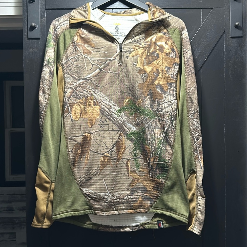 Cabelas long sleeve camo shirt